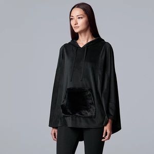 Vera Wang Hooded Velour Sleep poncho